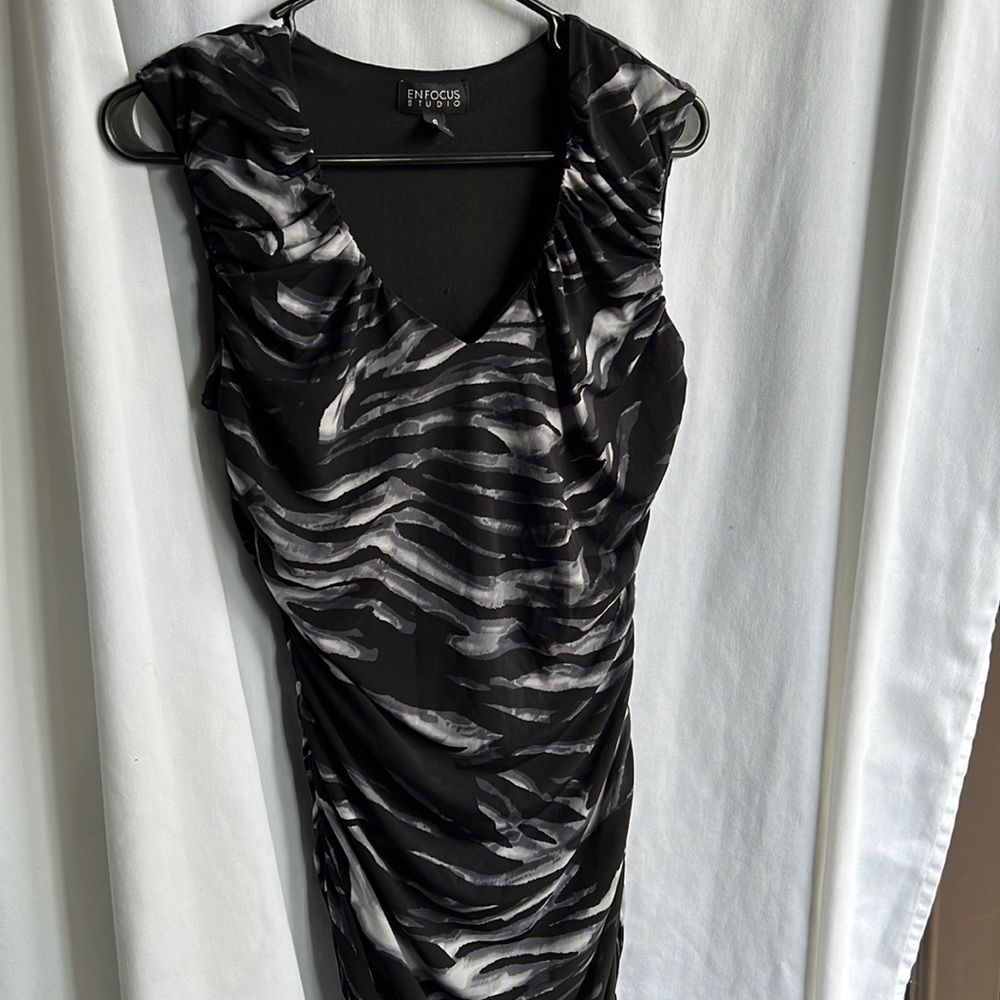 Women’s dress